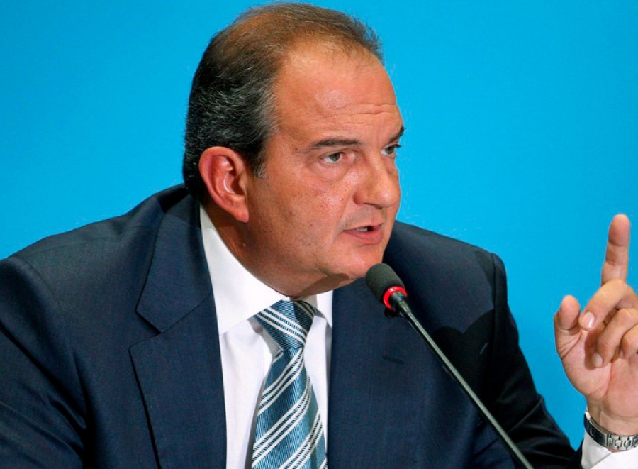 0b5cf3ceb2a9839572c201f3f93fb27a_XL Διακοπές στη Λευκάδα για τον Κώστα Καραμανλή (Φωτογραφίες)