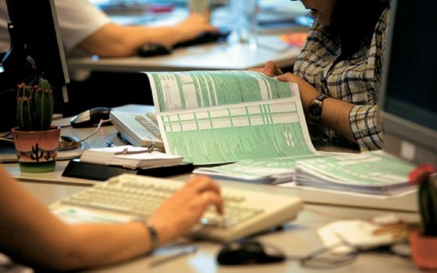 c00d991ab4dbebed93607b9ac5ff7983_XL Στο «στόχαστρο» μικρομεσαίοι και μπλοκάκια