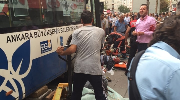 turksbusdeath1.jpg
