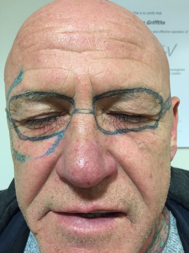 PAY-Ray-Ban-sunglasses-tattoo-on-face.jpg