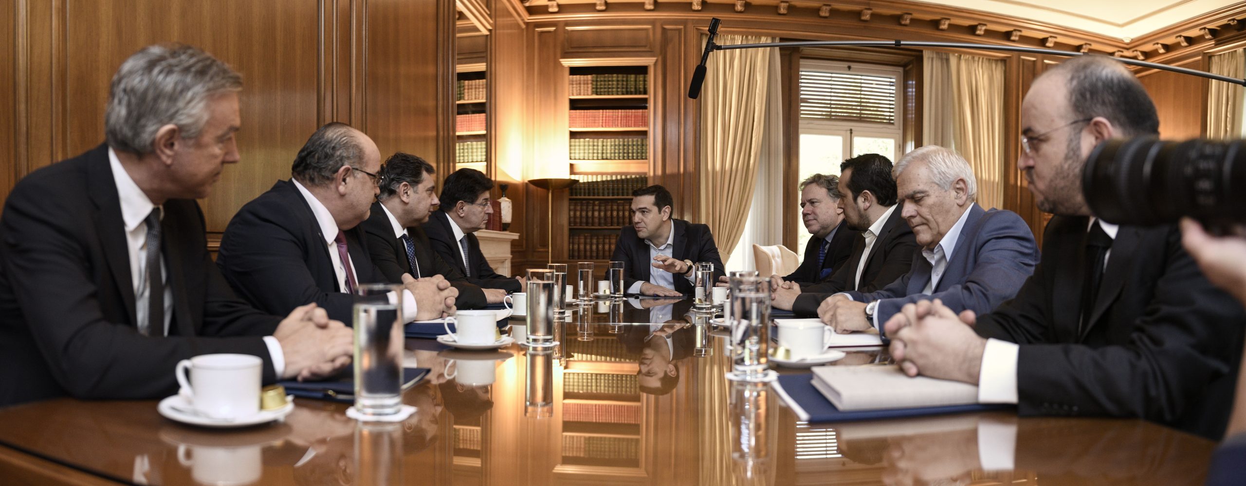 Μαξίμου
