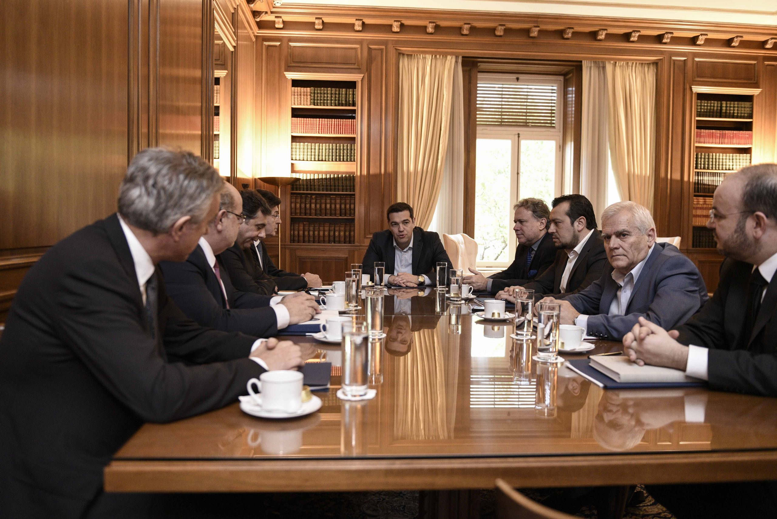 Μαξίμου