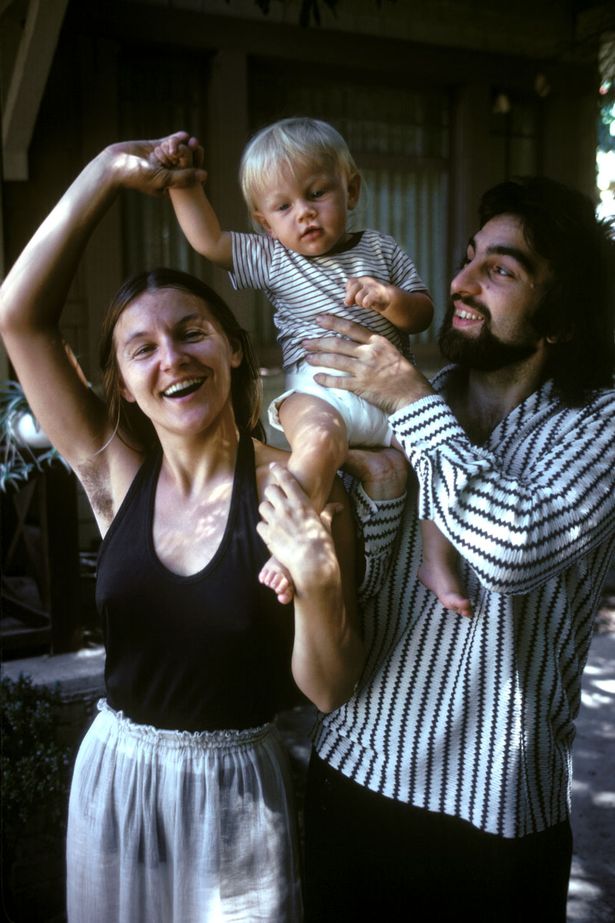 leo and parents