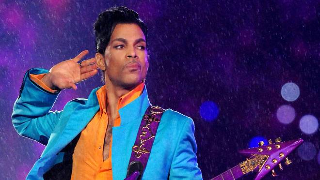 Νεκρός στην έπαυλή του ο τραγουδιστής Prince