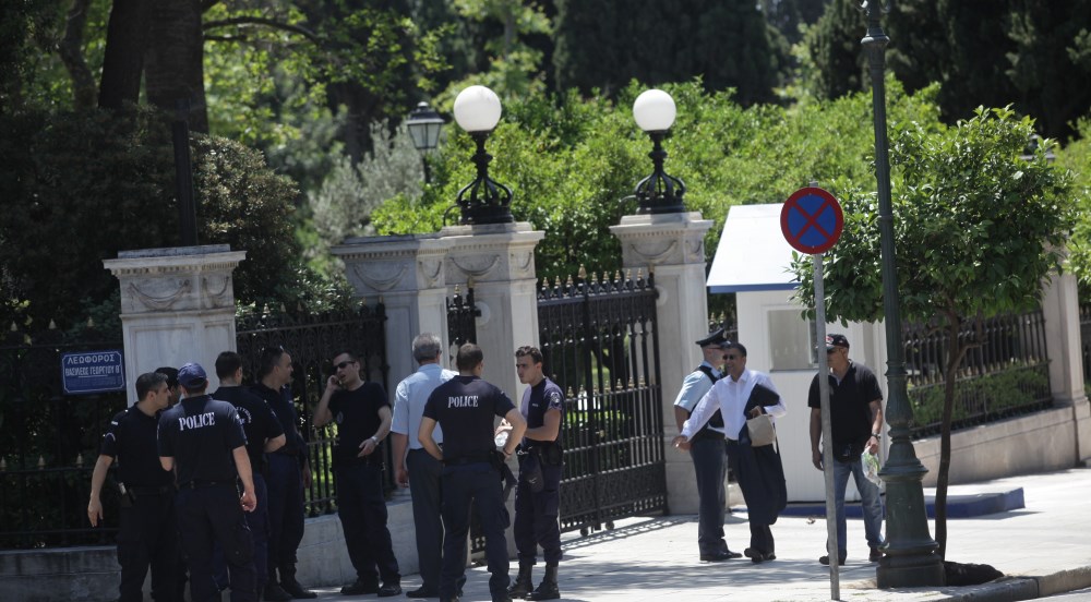 «Αστακός» η Αθήνα για την επίσκεψη Πούτιν (Εικόνες)