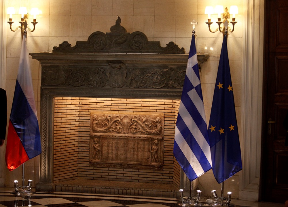 Στο Μαξίμου ο Πούτιν