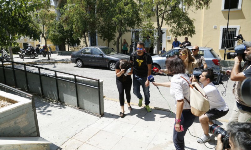 Η ζήλεια, τα πάθη και το ερωτικό τρίγωνο του Κορωπίου που κατέληξε σε τραγωδία (Εικόνες