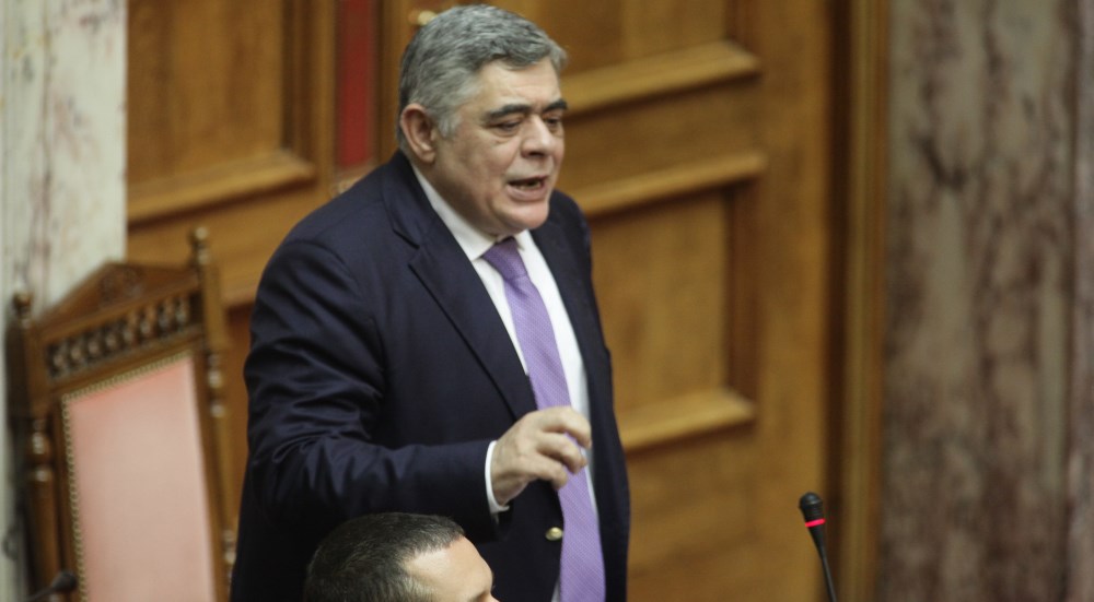 mixaloliakos-vouli-1000 Μιχαλολιάκος: «Το μνημόνιο είναι καταστροφή της Ελλάδος»