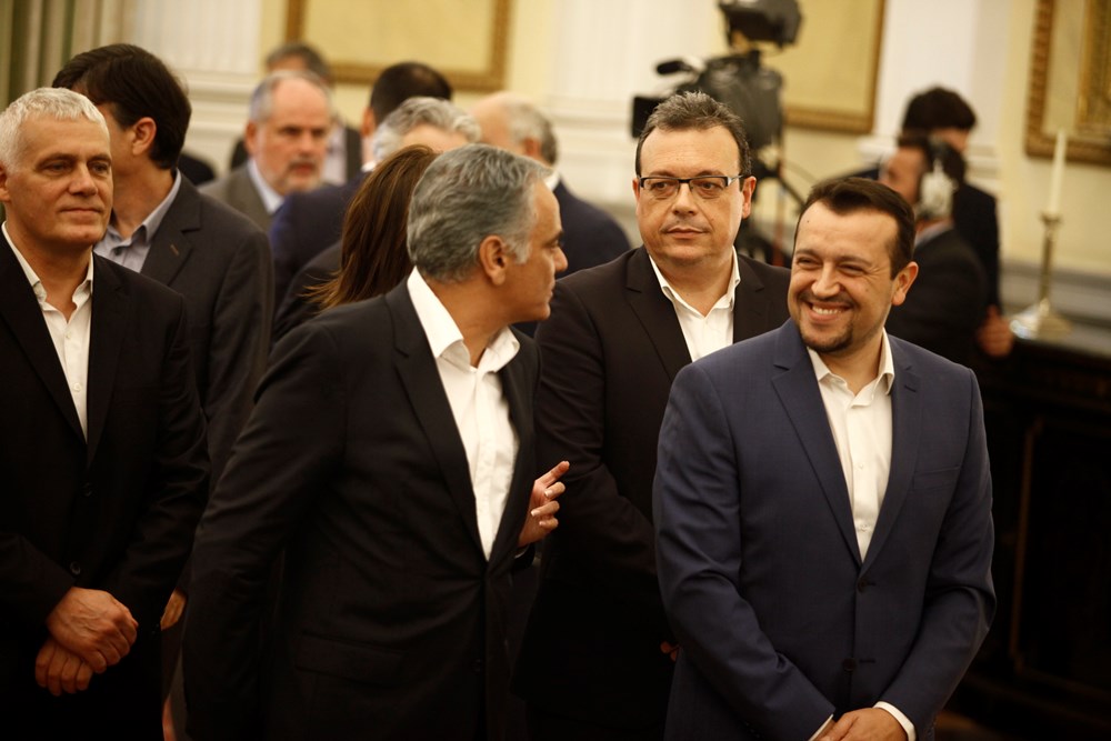  Ορκίστηκαν τα νέα μέλη της κυβέρνησης 