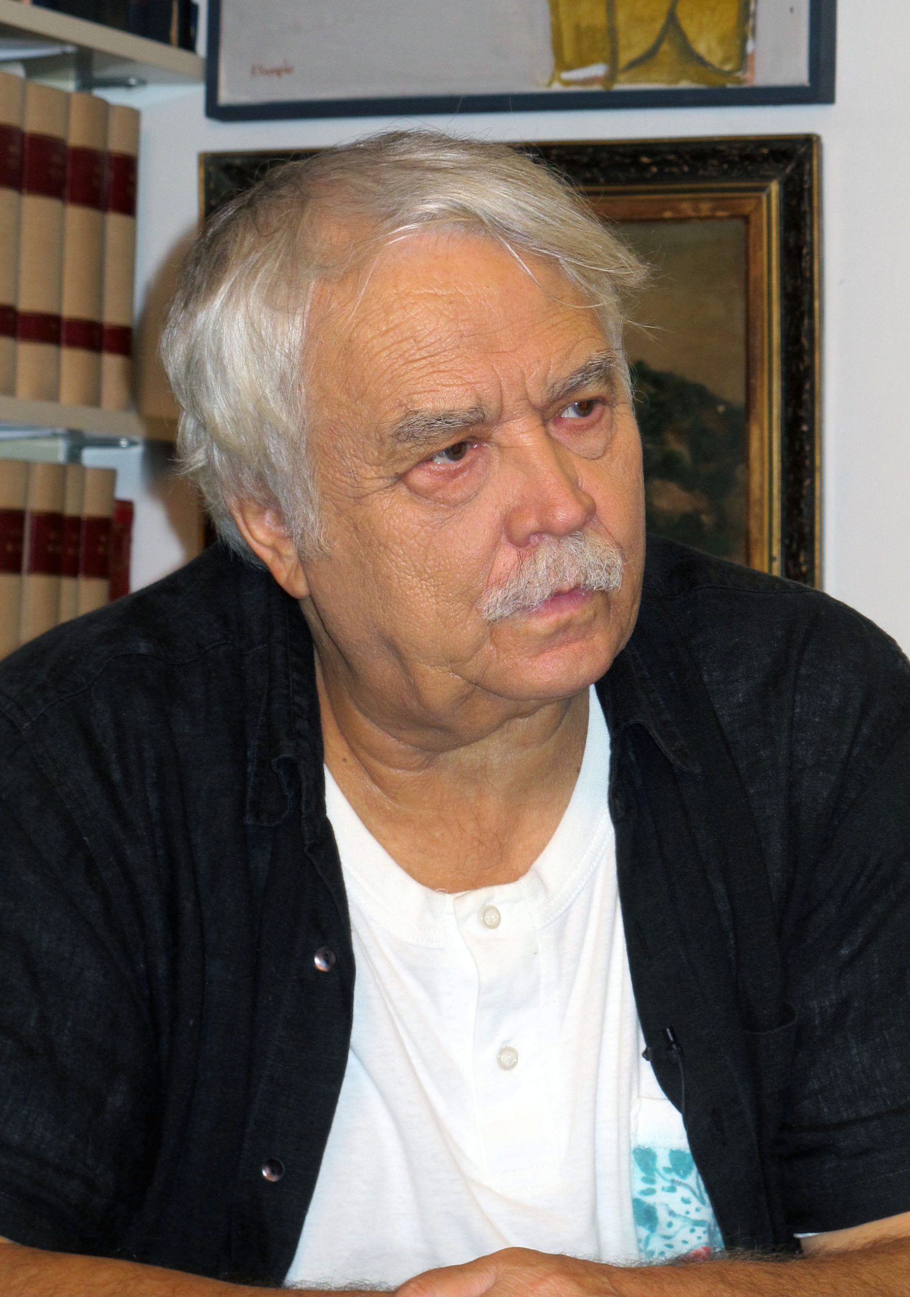 Παπασταθης