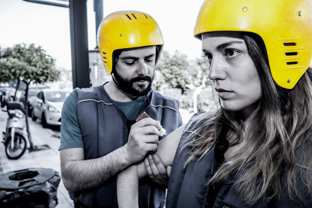 «Το τσίμπημα της σφήκας» της Ομάδας Rapel στη Σκηνή  Black Box του θεάτρου «Επί Κολωνώ»
