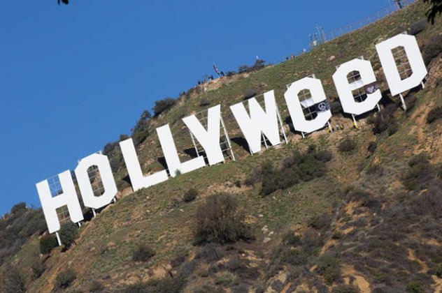 Απίστευτο: Η διάσημη πινακίδα Hollywood έγινε Hollyweed δηλαδή ...μαριχουάνα!