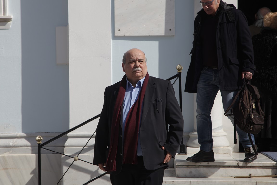 Το τελευταίο «αντίο» στον Δημήτρη Μυταρά (Εικόνες)