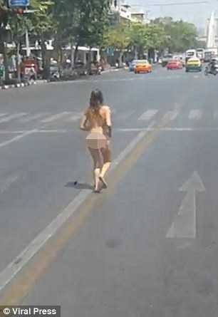 Έκανε τζόγκινγκ ολόγυμνη στους δρόμους της Μπανγκόκ