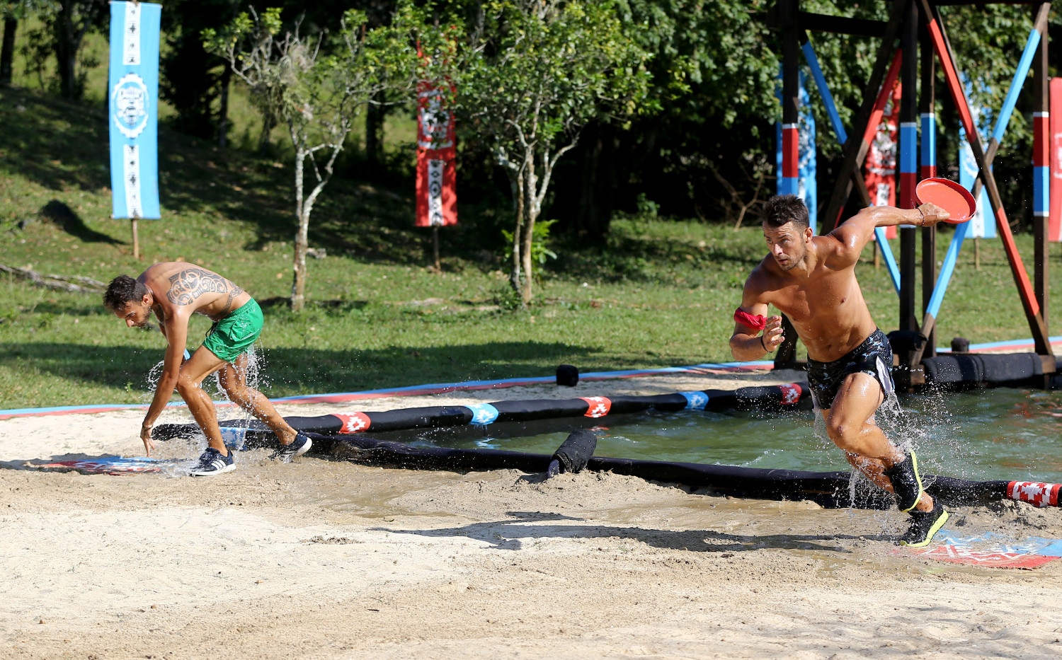 Γιατί το Survivor τρελαίνει τα μηχανάκια της AGB; - Περίπου 1,9 εκατομμύρια τηλεθεατές το παρακολουθούν