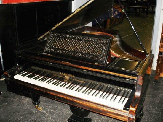 Μια κρυμμένη περιουσία … σε  πιάνο ηλικίας 110 ετών ! 