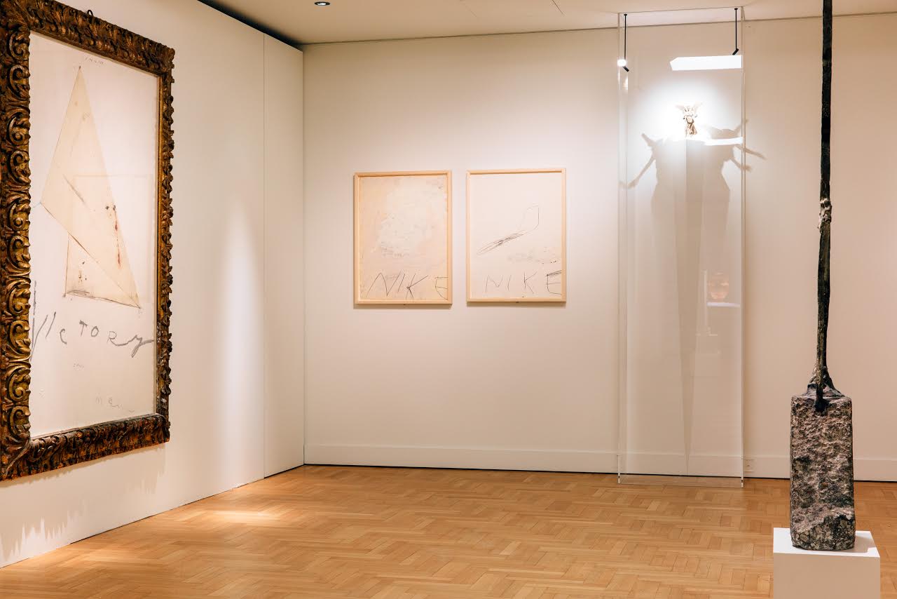 «ΘΕΪΚΟΙ ΔΙΑΛΟΓΟΙ: Cy Twombly και Eλληνική Aρχαιότητα» στο το Μουσείο Κυκλαδικής Τέχνης