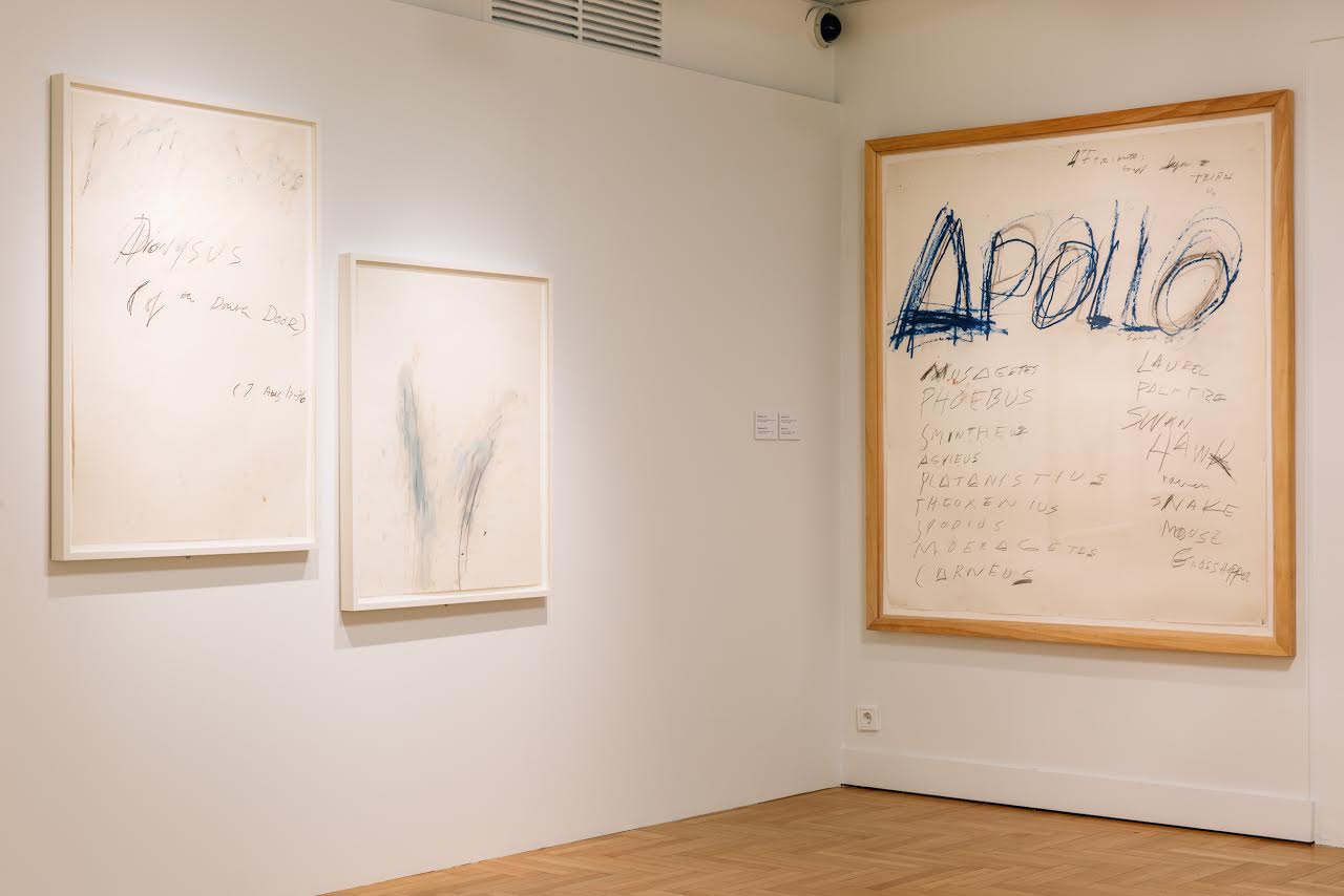 «ΘΕΪΚΟΙ ΔΙΑΛΟΓΟΙ: Cy Twombly και Eλληνική Aρχαιότητα» στο το Μουσείο Κυκλαδικής Τέχνης