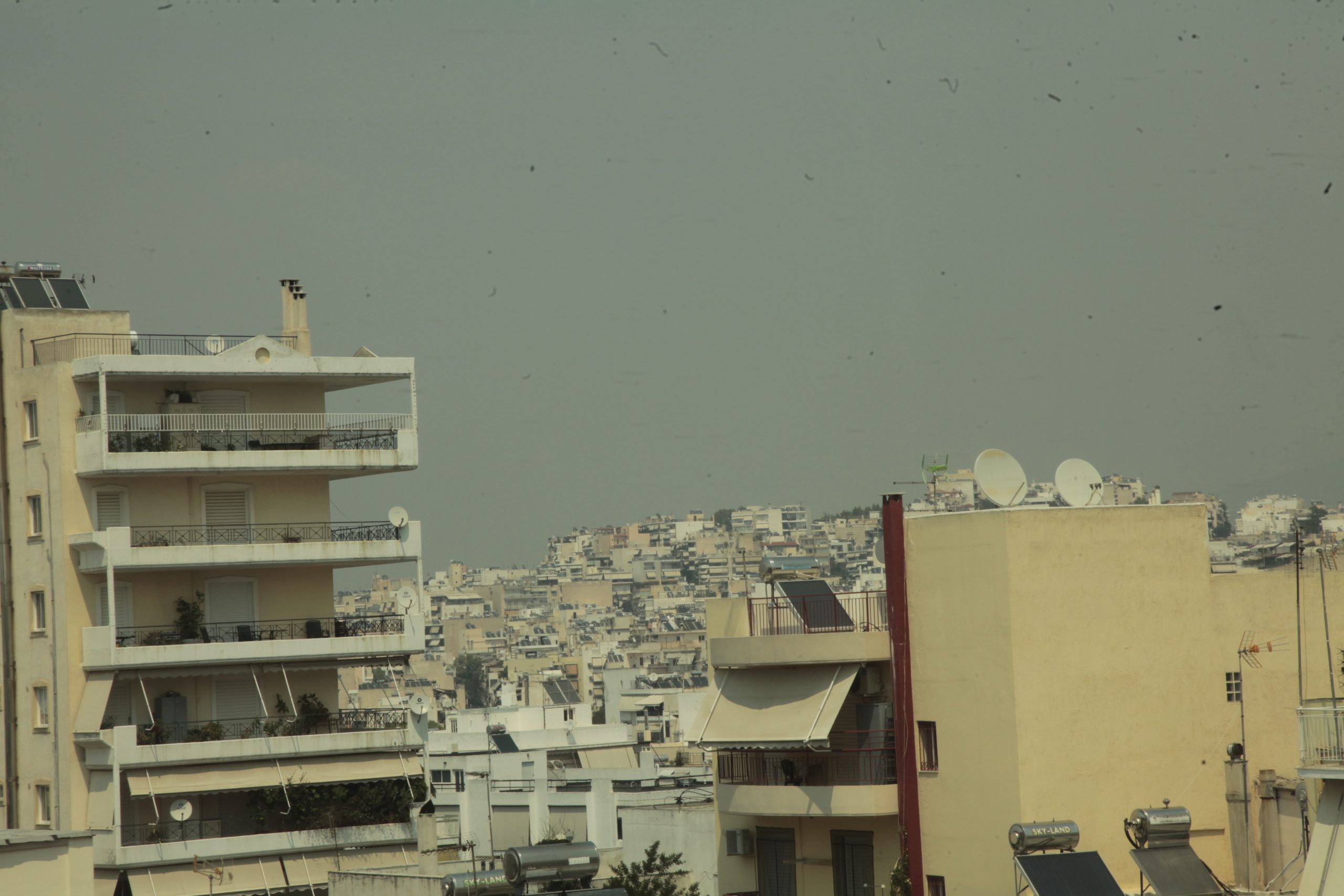 Αποπνικτική η ατμόσφαιρα 