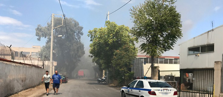 Συμβαίνει τώρα: Μεγάλη φωτιά στου Ρέντη