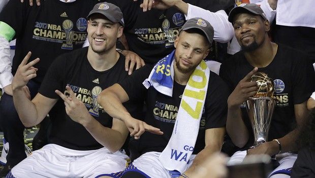 Η κόντρα Τράμπ με παίκτες του NBA καλά κρατεί…