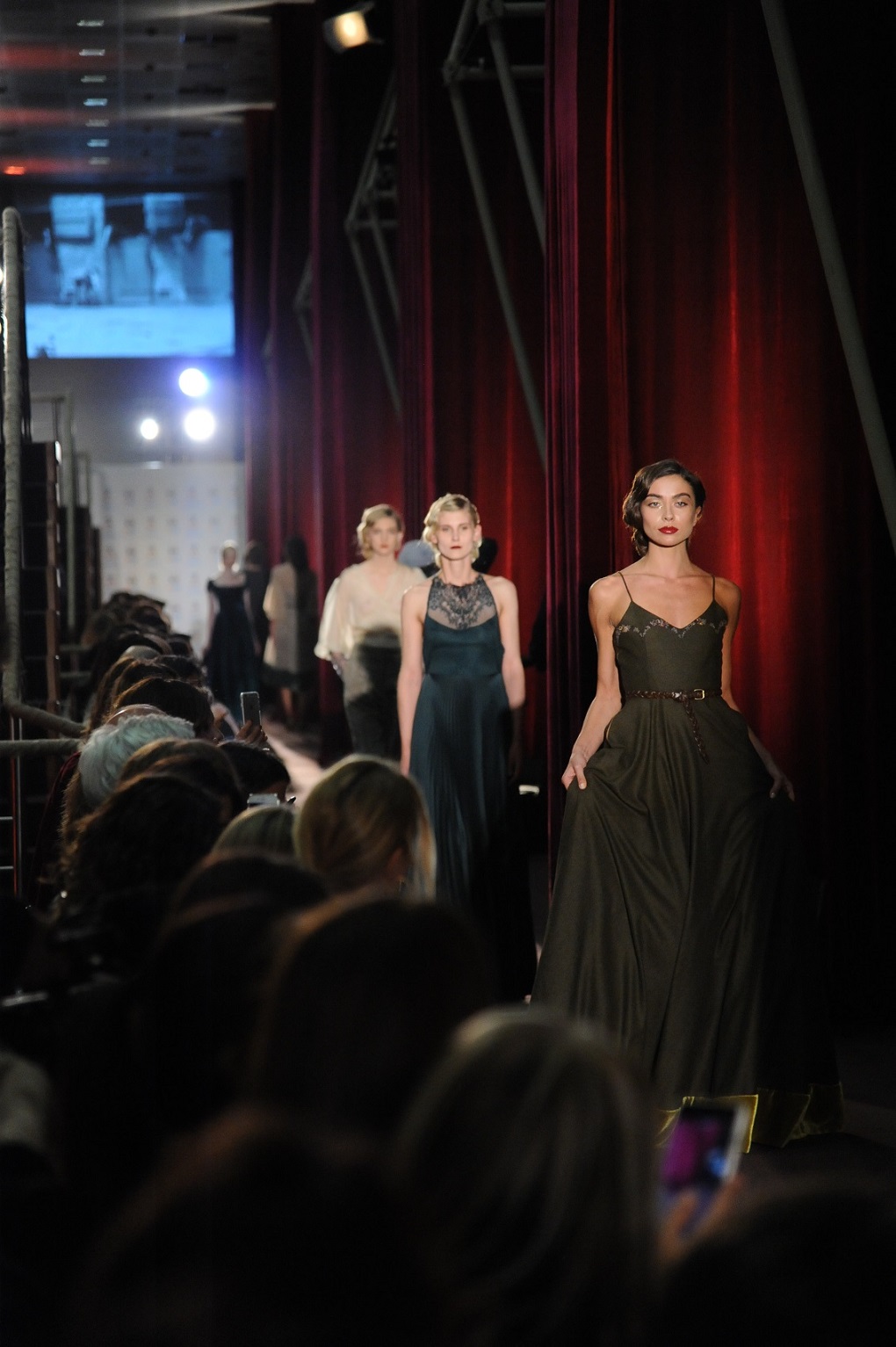 Στιγμιότυπα από το catwalk
