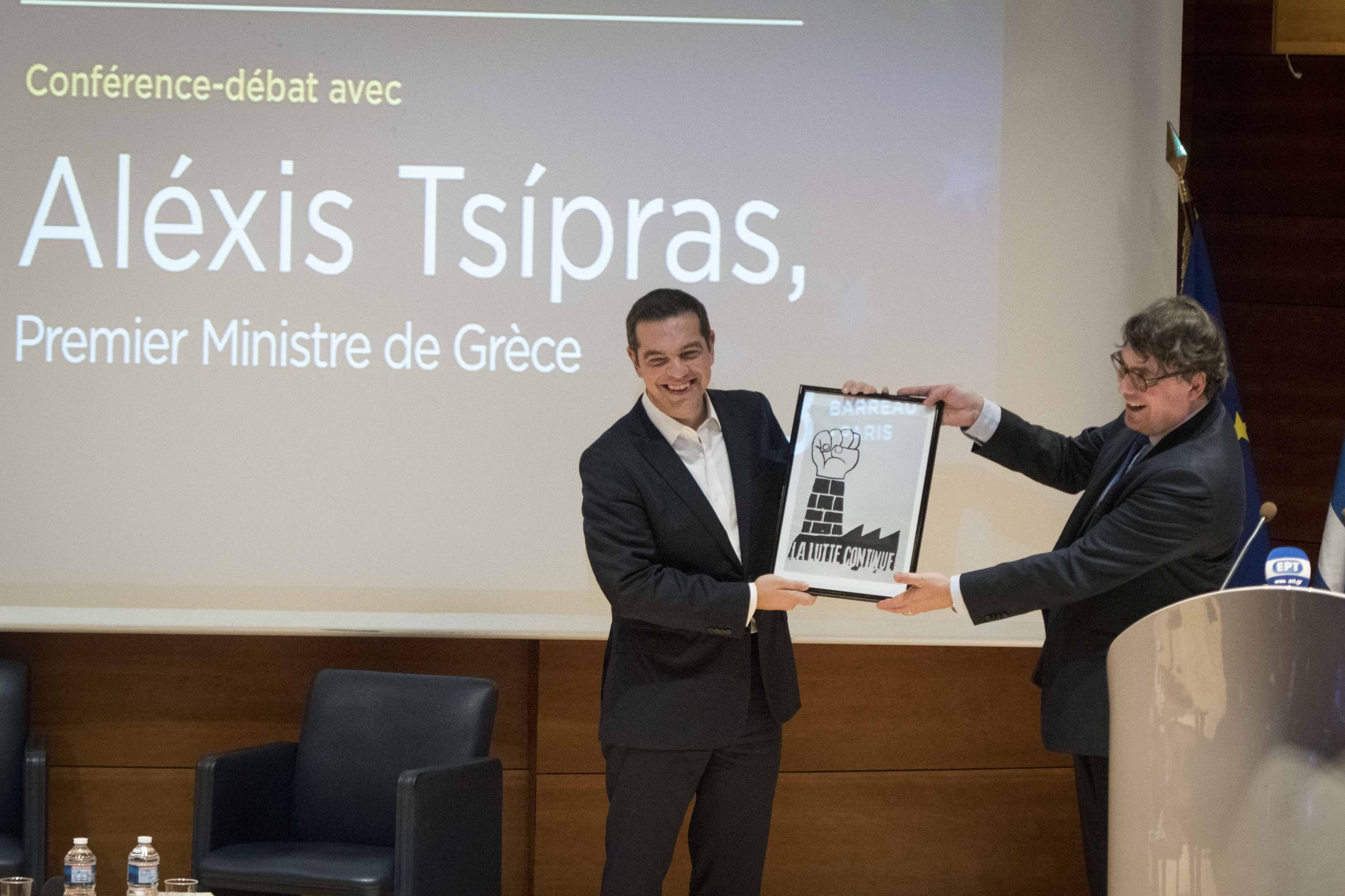 Τσίπρας 