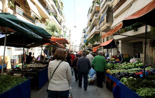 λαϊκή αγορά Αιματηρή συμπλοκή μεταξύ πωλητών σε λαϊκή αγορά στην Αγία Παρασκευή