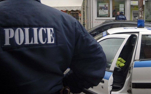 astynomia-ipallilos-taxumetaforon-psemata-listeia Κορωνοϊός: 233 συλλήψεις τις τελευταίες 10 μέρες για παραβίαση των μέτρων περιορισμού