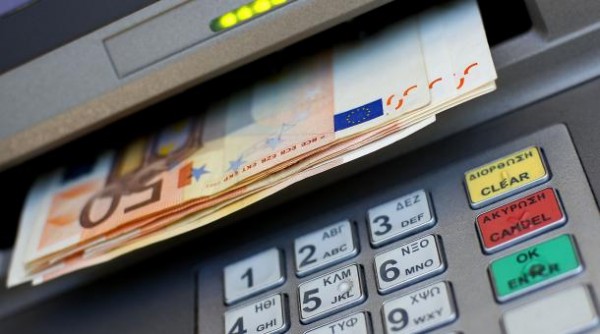 Επίδομα 800 ευρώ: Χιλιάδες ελεύθεροι επαγγελματίες δεν το πήραν, τι θα γίνει με την πληρωμή