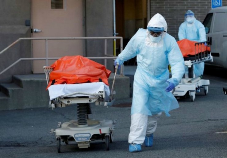 Κορωνοϊός: «Κόκκινος συναγερμός» μετά τα 262 κρούσματα - Επανέρχεται η συζήτηση για νέα μέτρα