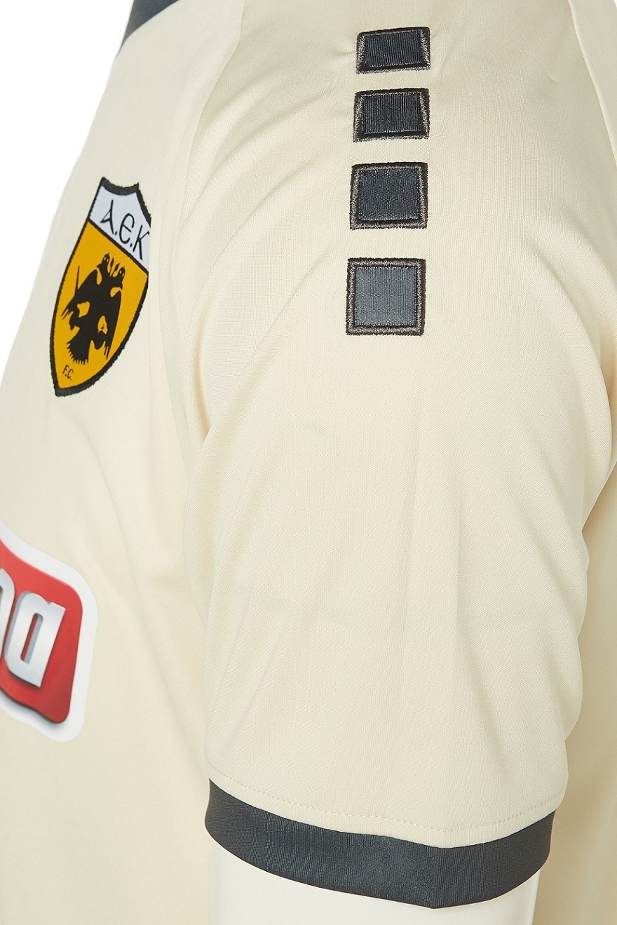 aek2