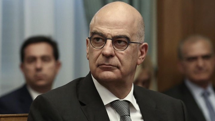 ΔΕΝΔΙΑΣ_11 Πολιτικά αµήχανος ο Ν. Δένδιας