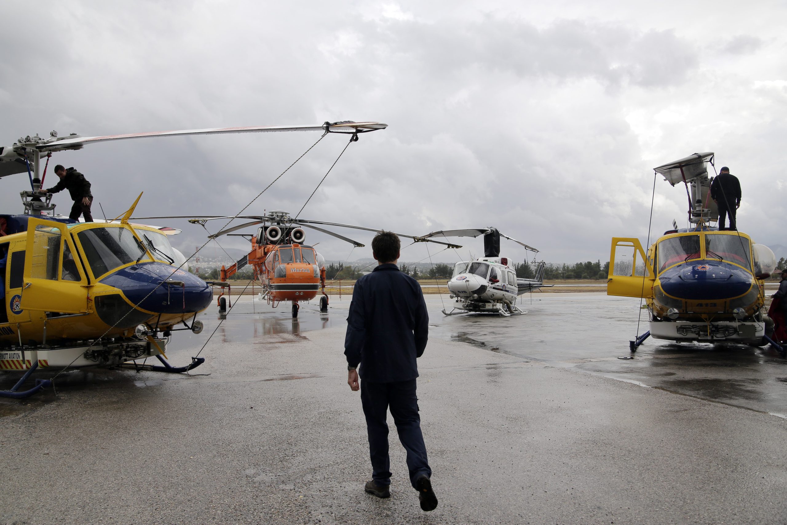 Αναχώρησαν από την Ελλάδα τα τέσσερα ελικόπτερα που εξασφάλισε η MYTILINEOS για την εθνική προσπάθεια πυρόσβεσης