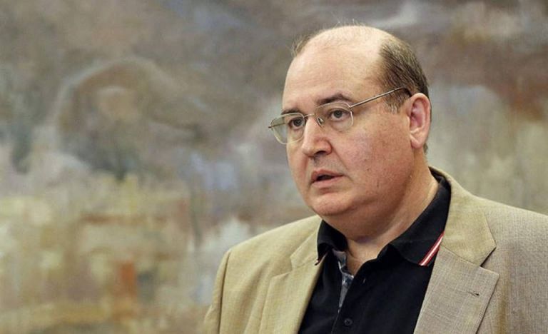 Φιλης Νίκος Φίλης: Η ελληνογαλλική συμφωνία εμπλέκει τη χώρα σε νέο γύρο υπερεξοπλισμών που δεν αντέχει η οικονομία