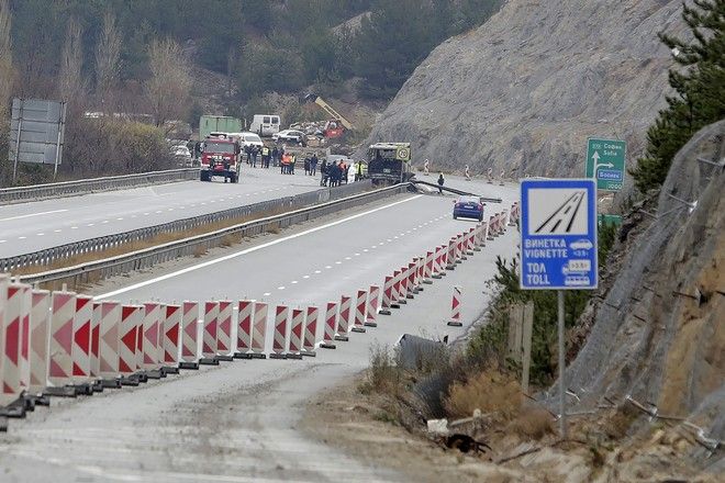 Βουλγαρία: Συνεχίζονται οι έρευνες - "Ο οδηγός αποκοιμήθηκε" λέει επιζών