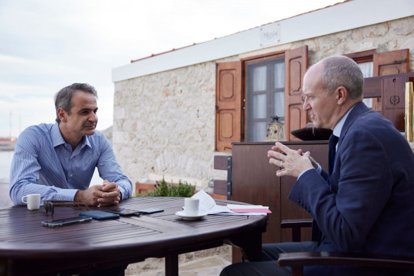 Μητσοτάκης στην Telegraph: Θα θέσω το θέμα με τα Γλυπτά του Παρθενώνα στον Μπόρις Τζόνσον