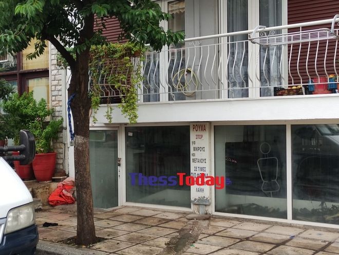 Θεσσαλονίκη: Σε άνθρωπο "προσγειώθηκε" το εξάχρονο κοριτσάκι που έπεσε από πολυκατοικία