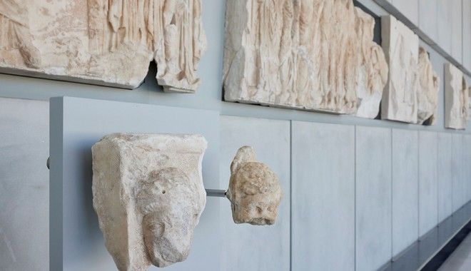 Μητσοτάκης από Μουσείο Ακρόπολης: «Ηχηρό μήνυμα η επιστροφή 10 θραυσμάτων του Παρθενώνα»