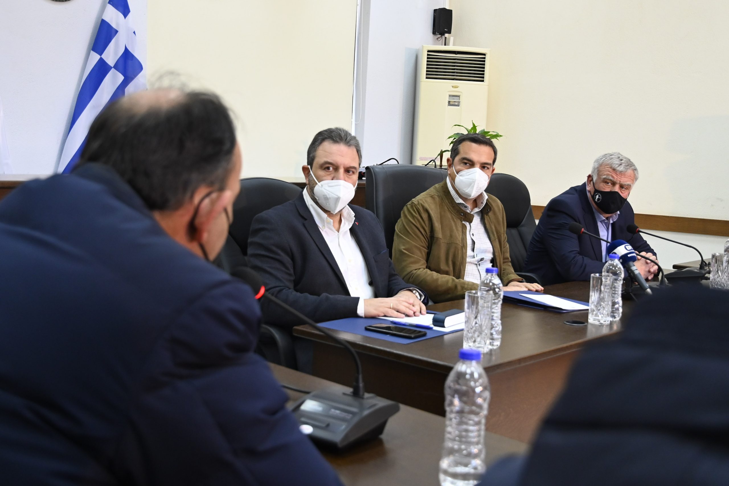 Αλέξης Τσίπρας: «Η δική σας φωνή ταυτίζεται με τη φωνή αγωνίας σε κάθε ελληνικό νοικοκυριό και αυτό η κυβέρνηση θέλει να το αποφύγει»