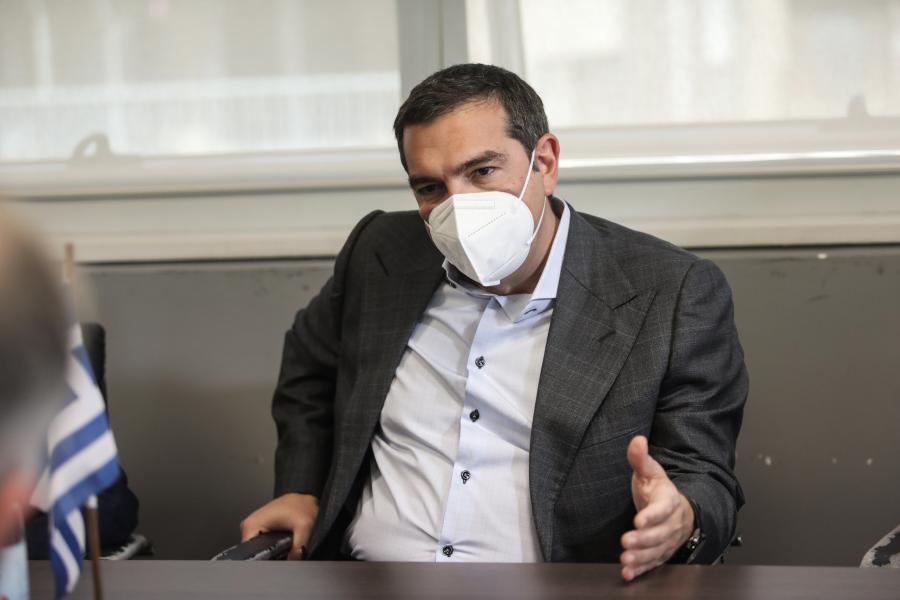 Τσίπρας για 6,7 δισ. απευθείας αναθέσεις: «Πλιάτσικο στο δημόσιο χρήμα με τη σφραγίδα Μητσοτάκη»