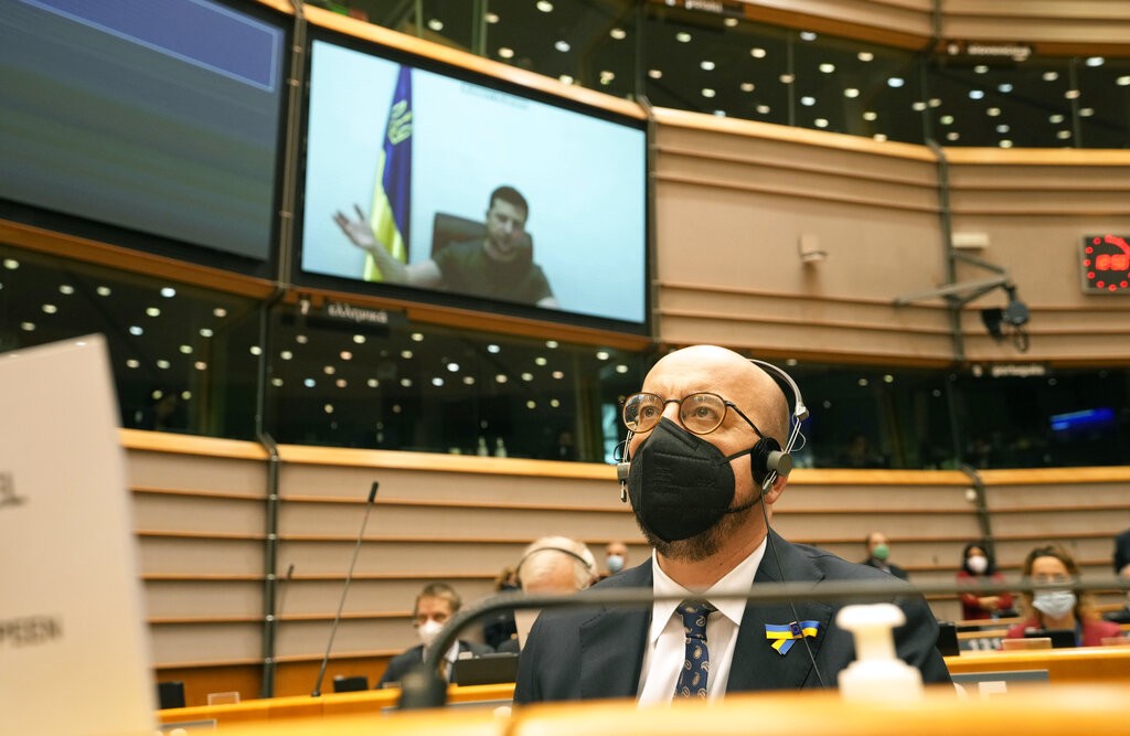 Μισέλ: Η ΕΕ να εξετάσει σοβαρά το αίτημα της Ουκρανίας για ένταξη