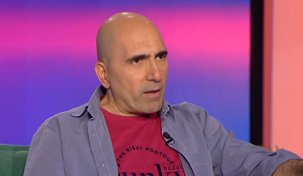 Αλέξανδρος Καλπακίδης: «Είχα δεχτεί πρόταση γάμου από τη γυναίκα μου και είπα όχι, στη συγκεκριμένη φάση δεν ήθελα»
