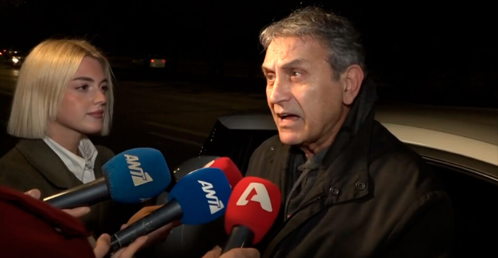 Γιώργος Νταλάρας: «Δεν μπορούσα να τραγουδήσω και έκανα 15 συναυλίες, έβλεπα τον κόσμο να με κοιτά με οίκτο»